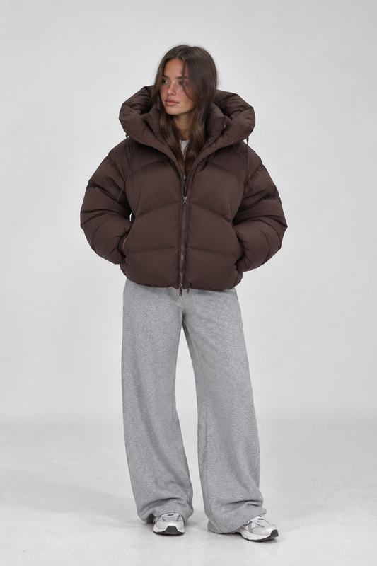 Nelia Plum Puffer