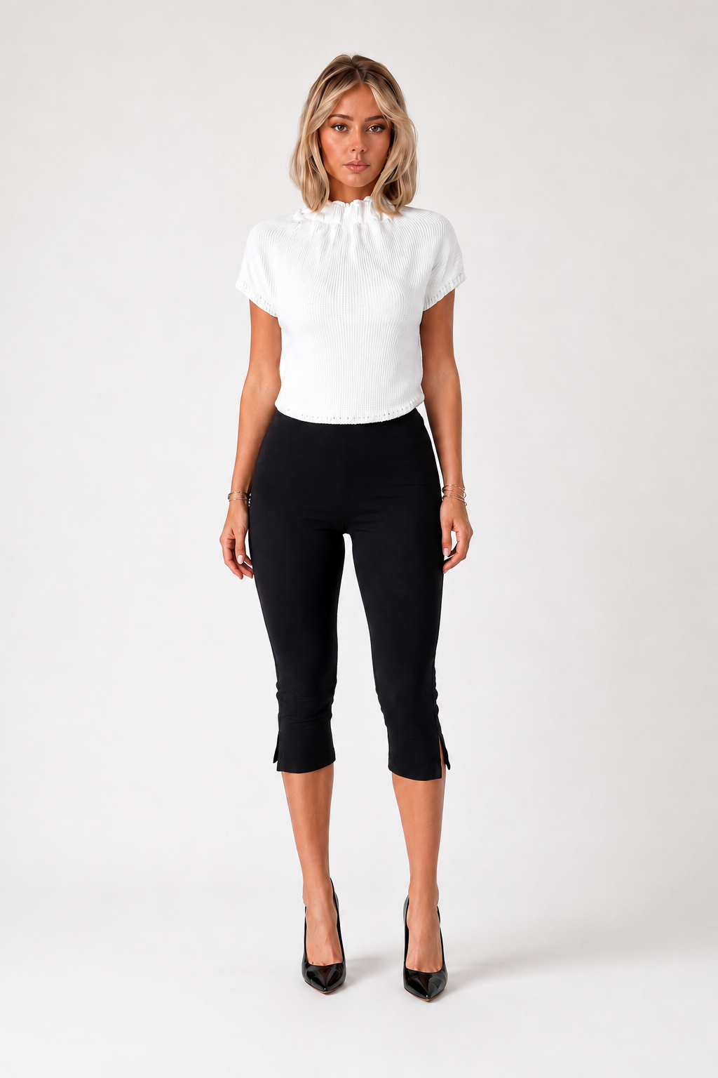 Noura Capri Pants